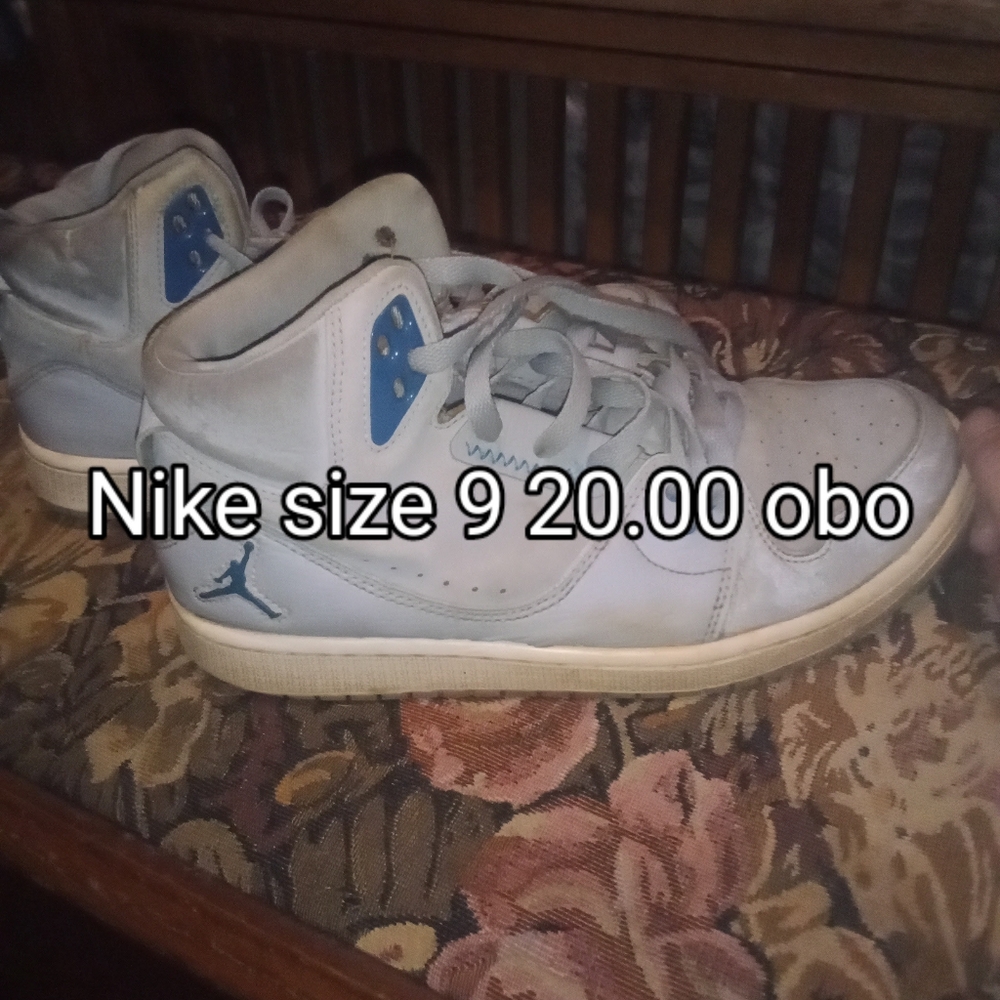 Air Jordon size 9
